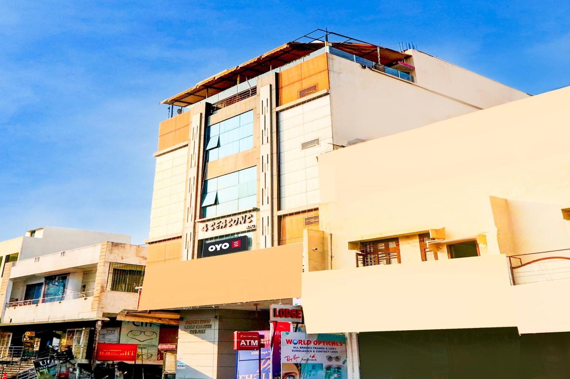 Hotel O Moon Light Nizamabad Exterior photo